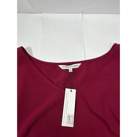 New Cupcakes and Cashmere Red Maroon Boxy V Neck Top Shirt 1/2 Dolman Sleeves - Picture 6 of 12